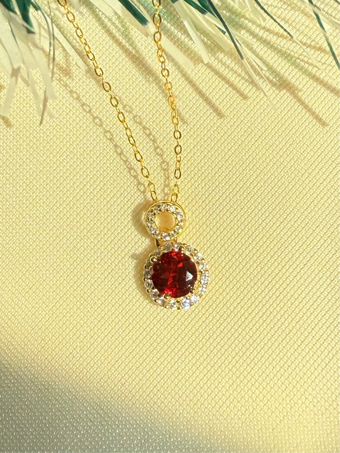 Halo Round Necklace