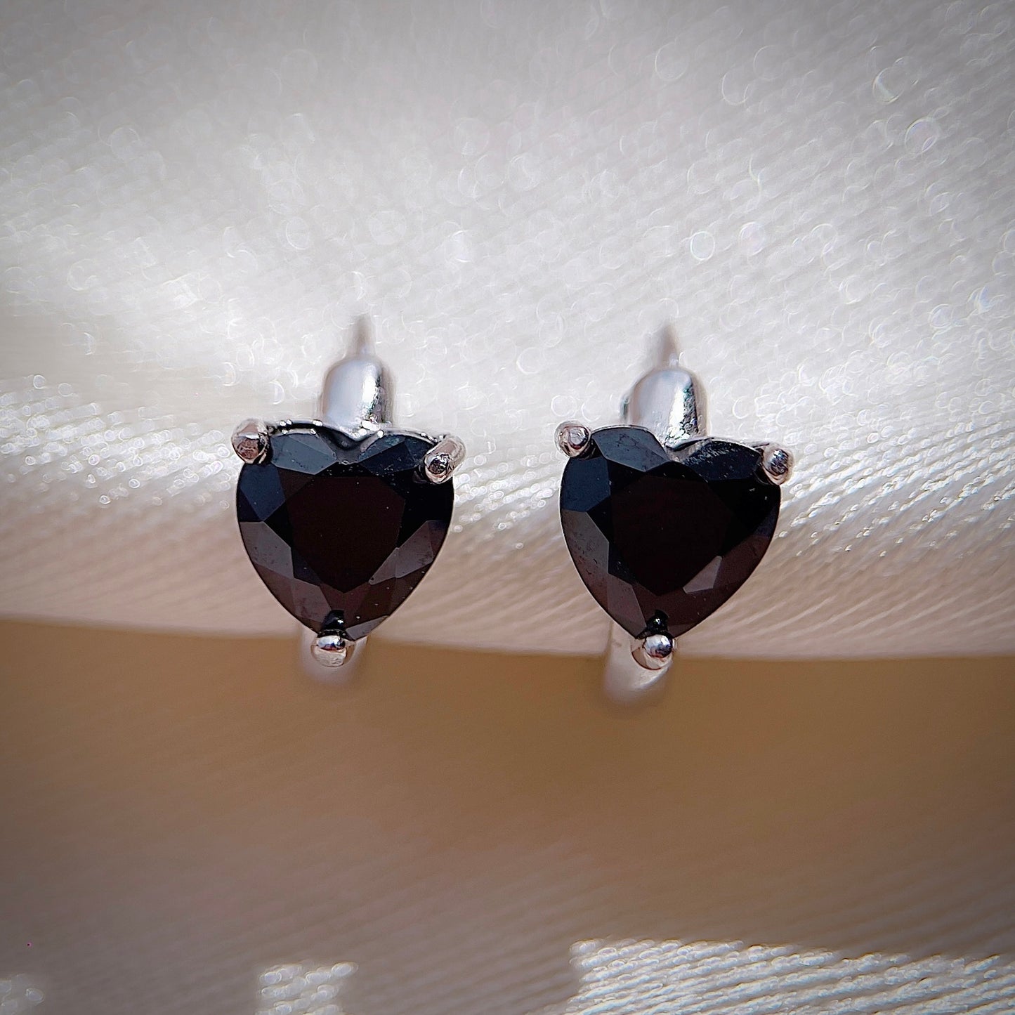 Black Spinel Heart Huggies