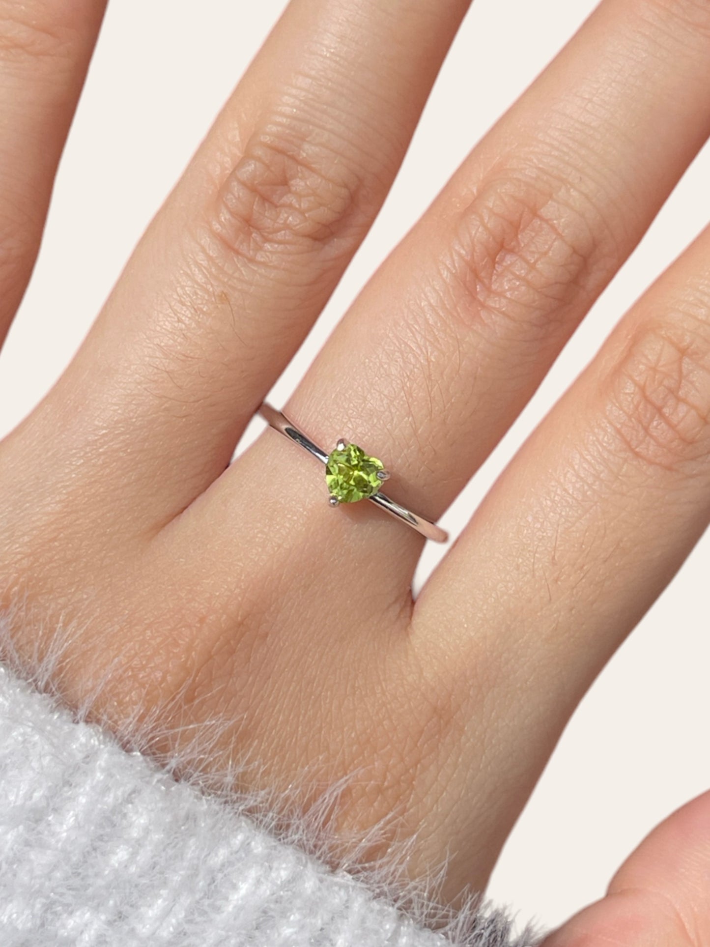 Peridot Dainty Heart Ring